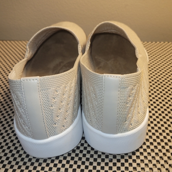 Sonoma Slip on Shoes - Picture 3 of 9